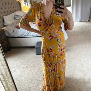 Wrap dress floral mustard color